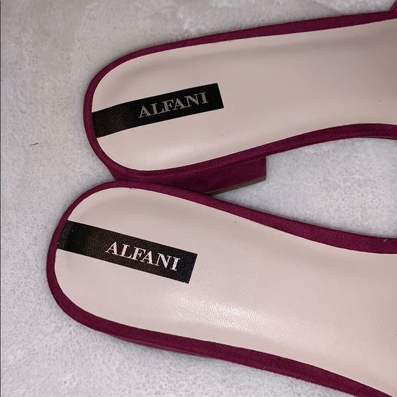 Maroon Ruffle Open Toe Mules - Picture 3 of 4